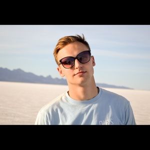 Meet your Posher, Benjamin